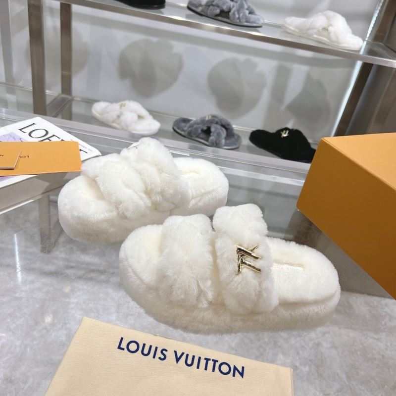 Louis Vuitton Slippers